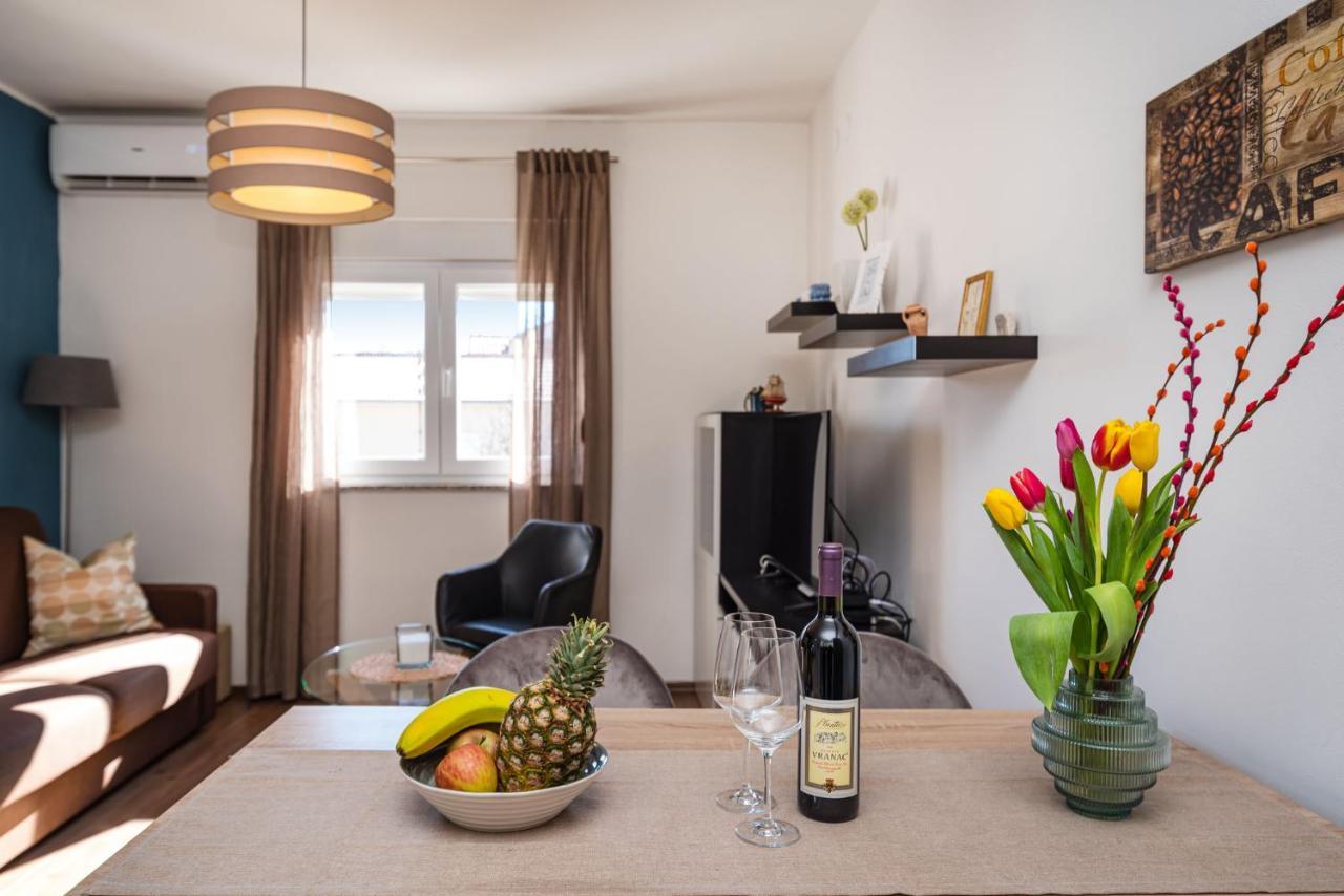 Apartment Karla Zadar Eksteriør billede