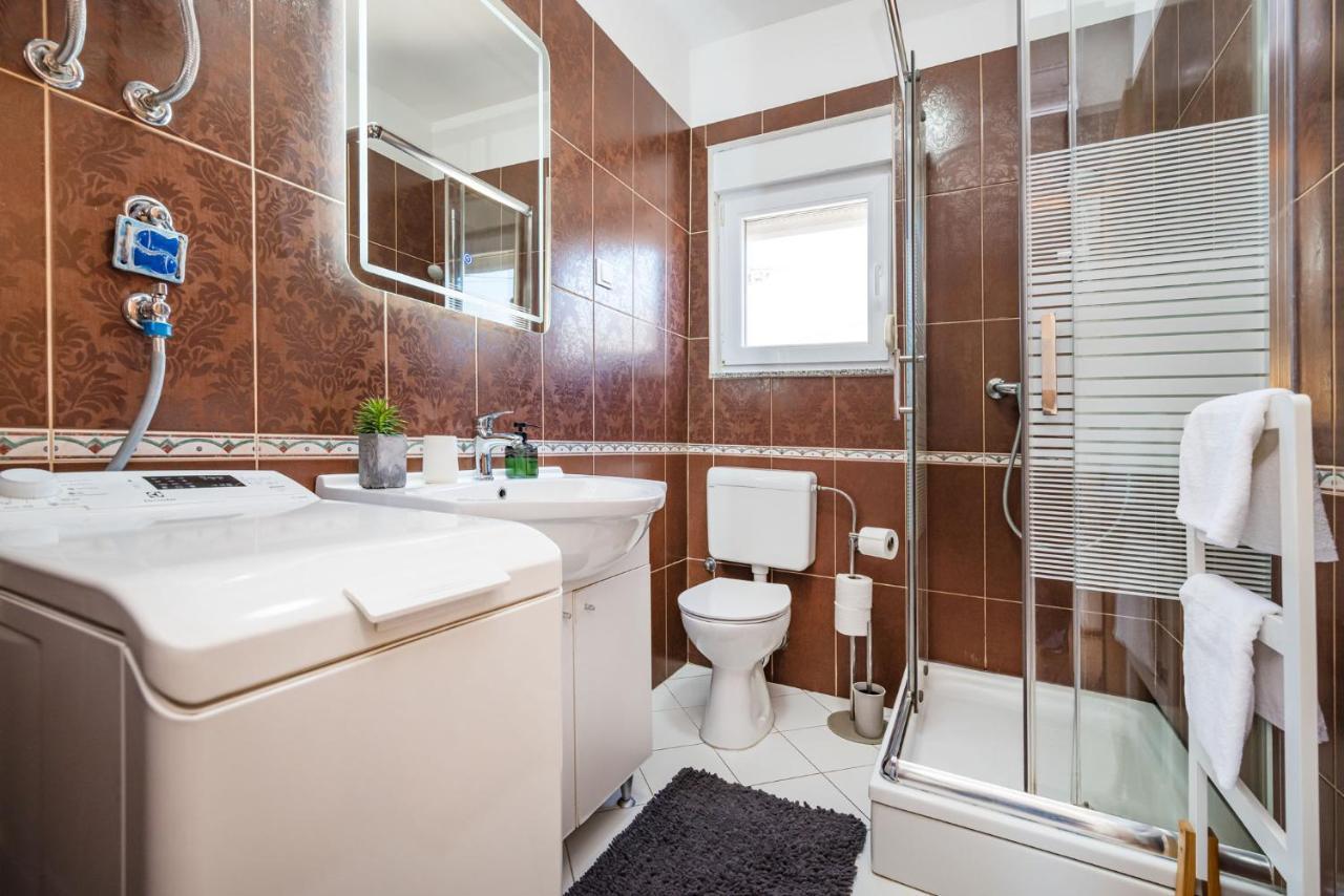 Apartment Karla Zadar Eksteriør billede